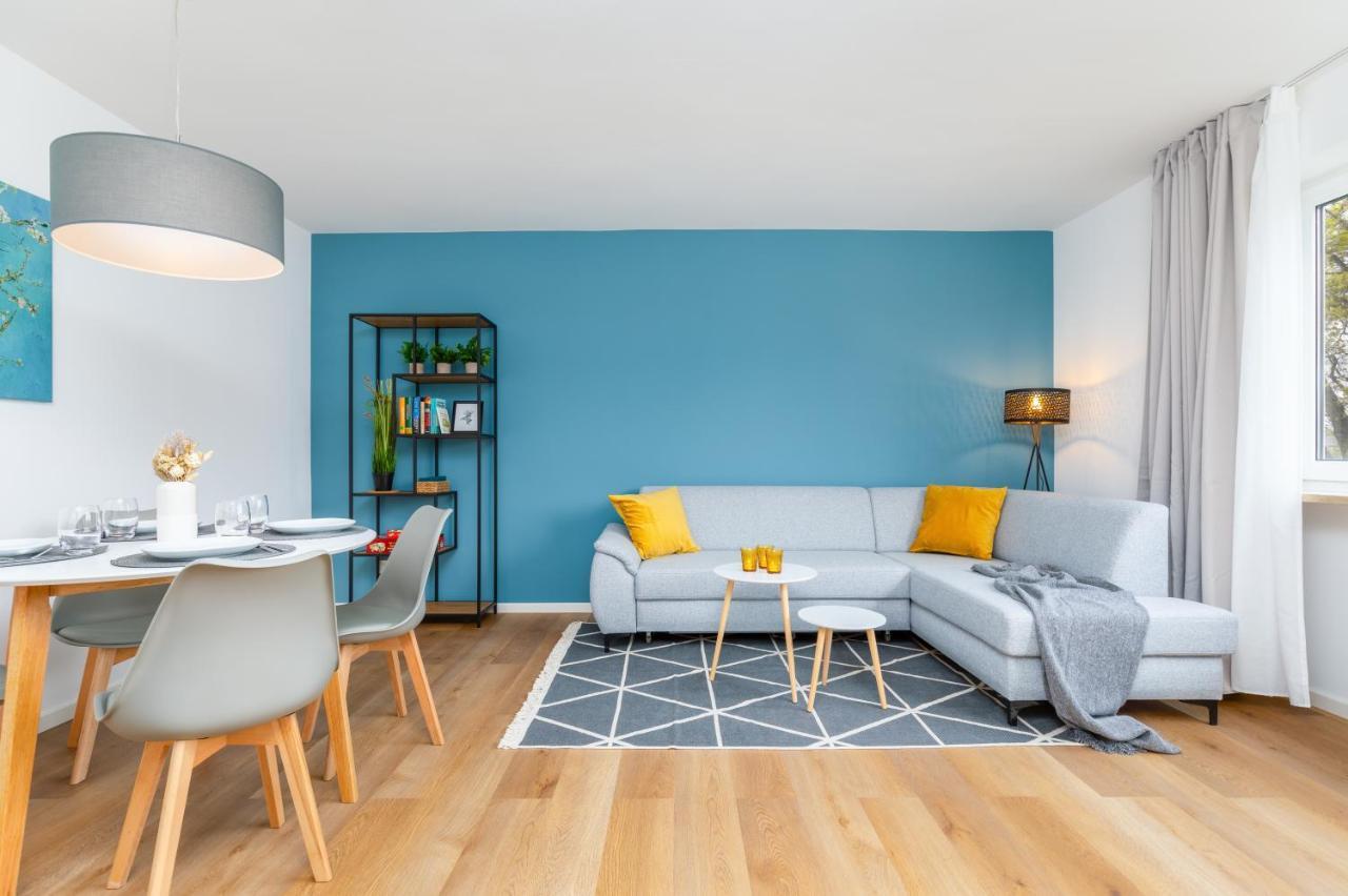 E&K Living - Design Apartment - 2 Bedrooms - Kitchen - Free Parking Augsburg Exteriör bild